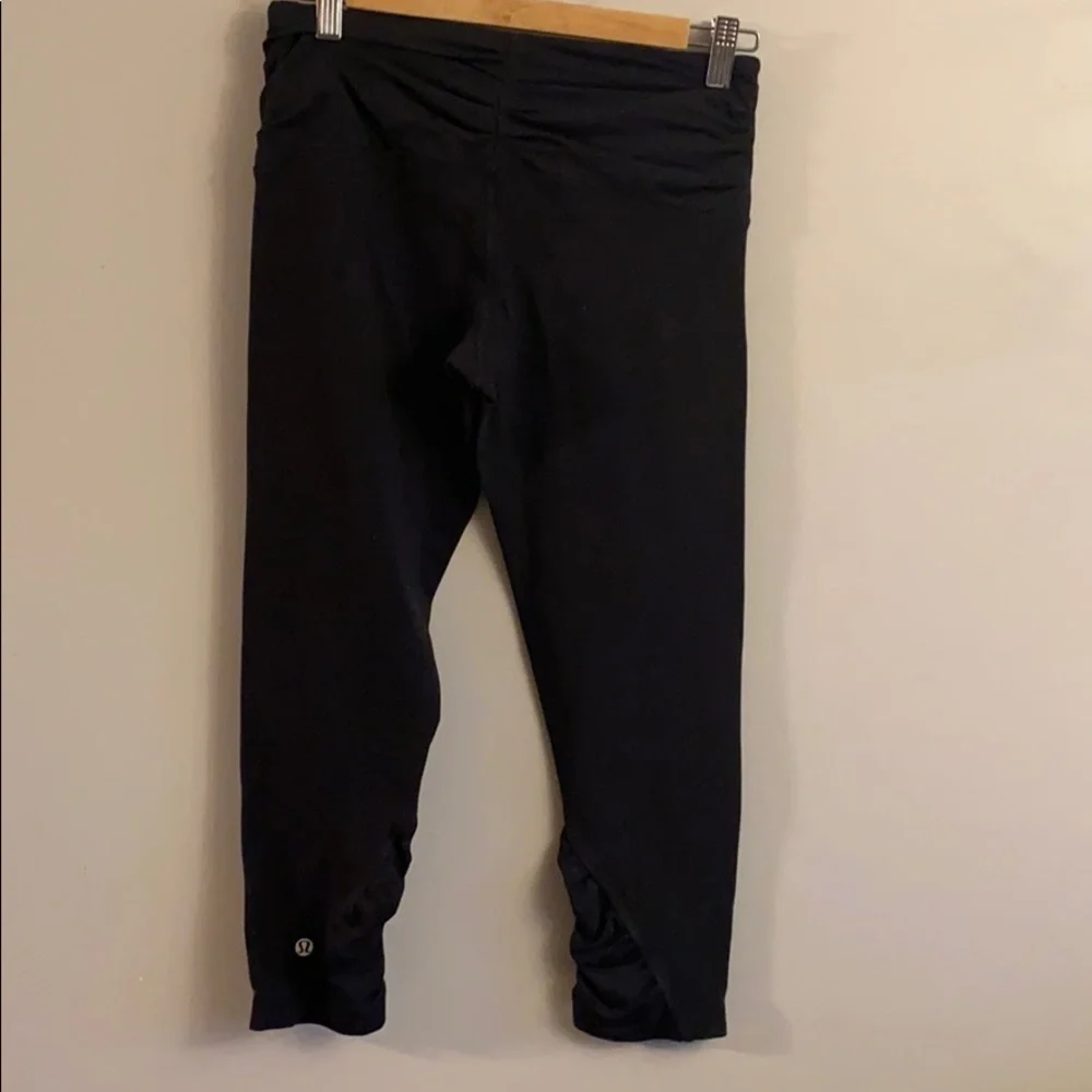 Lululemon black pants